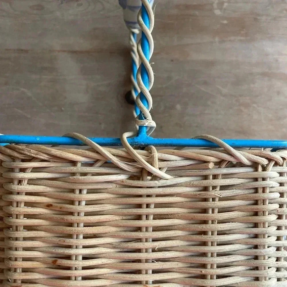 Vintage Beach/Picnic silverware caddy w ceramic shell accents - Picture 4 of 4